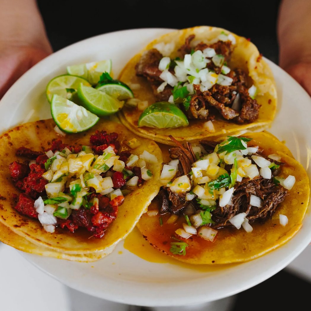 La Botana Tacos 1