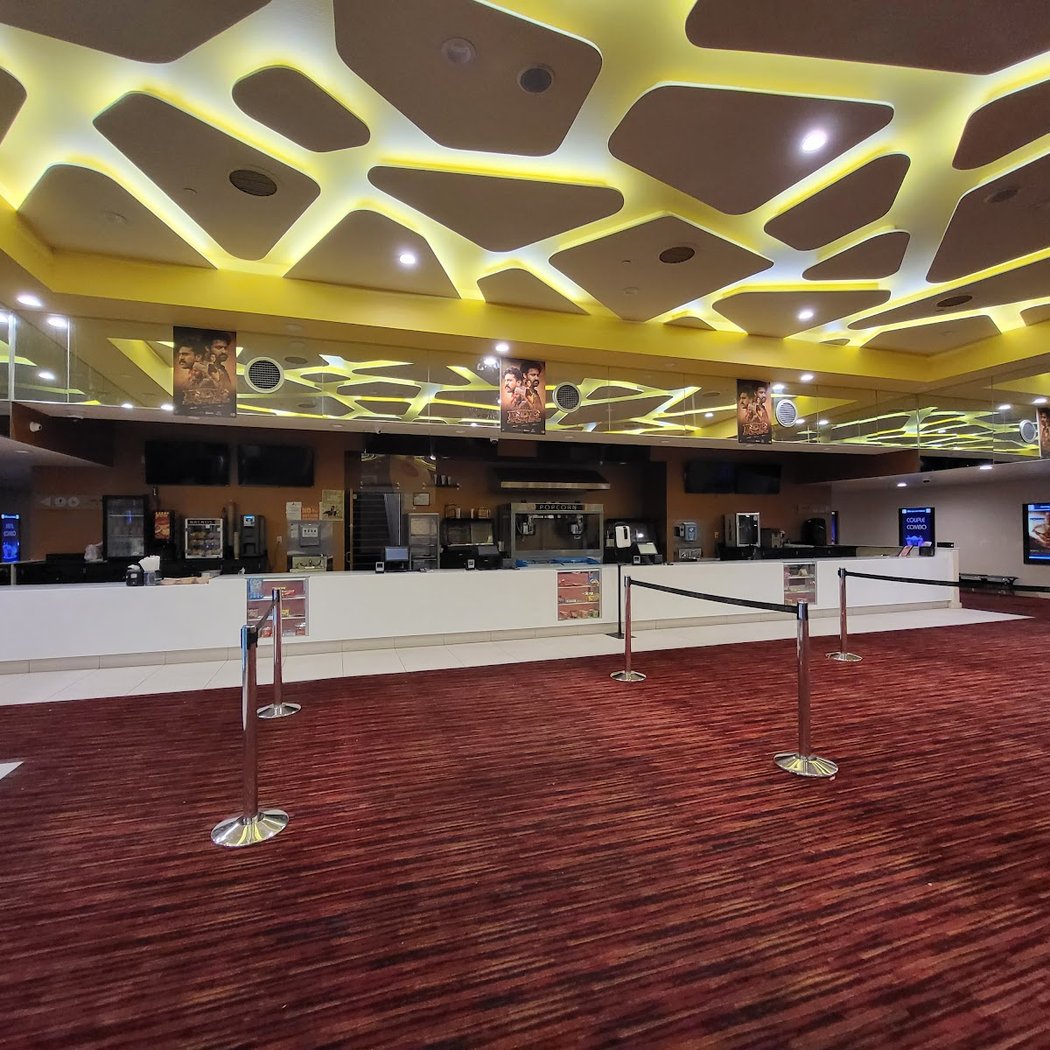 Ciné Lounge Fremont 7 Cinemas 3
