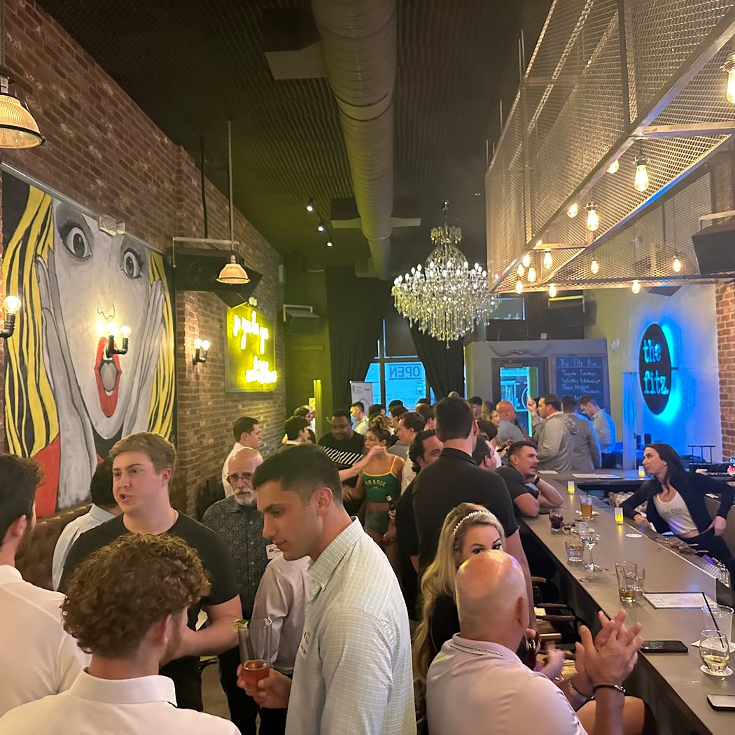The Fitz Bar & Lounge 4