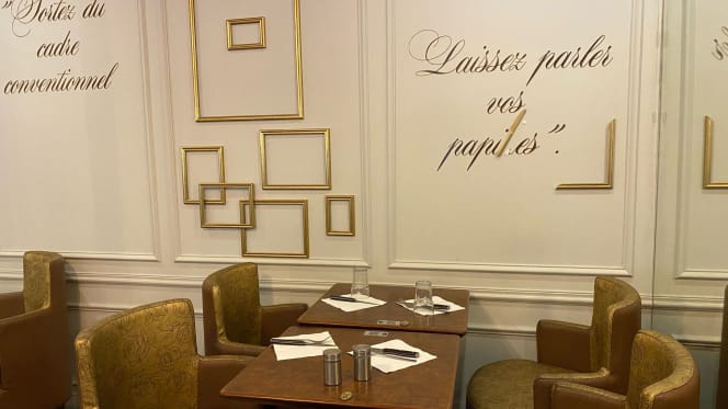 CAFE DE LA TOUR 2
