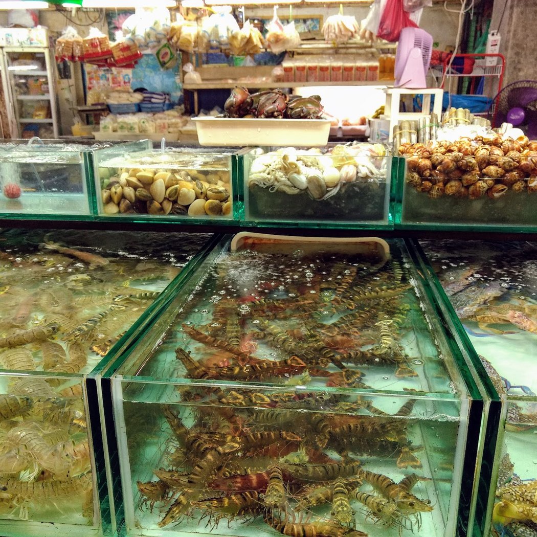 Banzaan Fresh Market 1