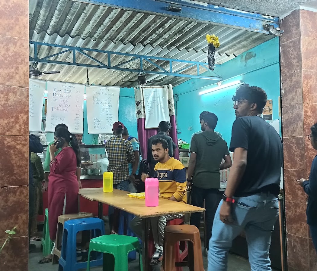 SriVaru Tiffin Center 3