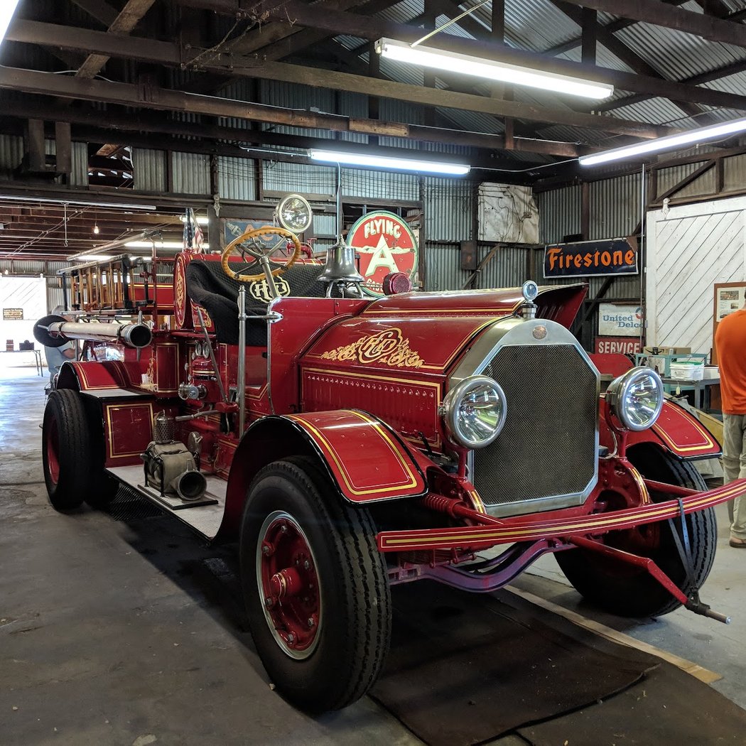 Duarte Garage & Lincoln Highway Museum 1