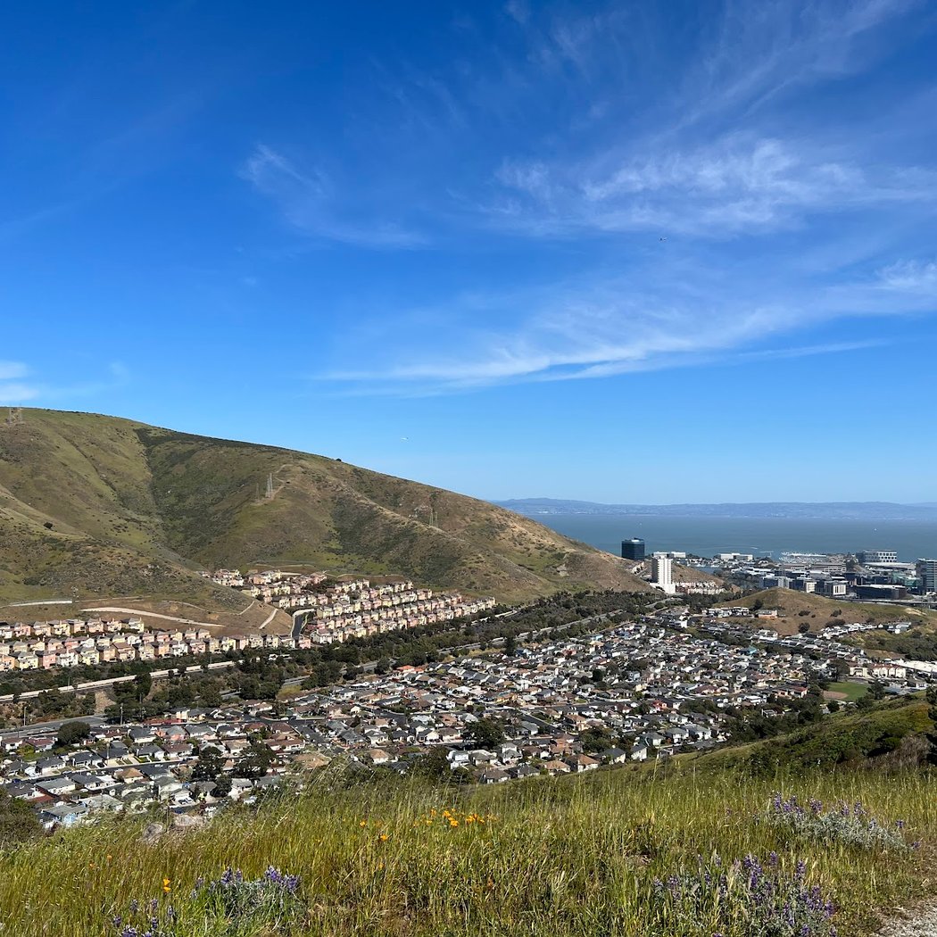 South San Francisco Sign Hill Trailhead 3