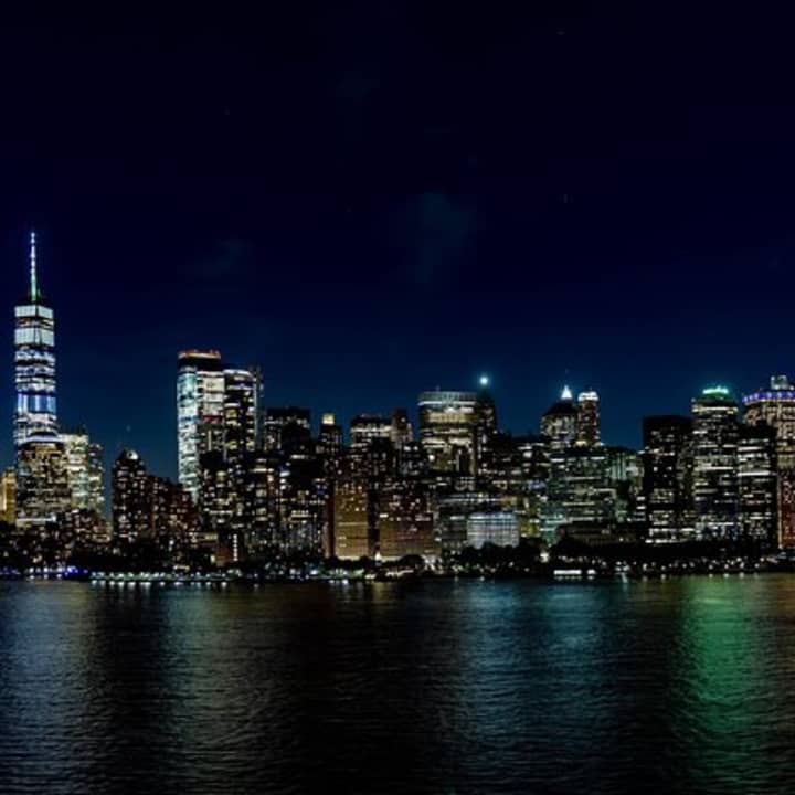 NYC Manhattan Skyline and Statue of Liberty Dinner Cruise Ticket