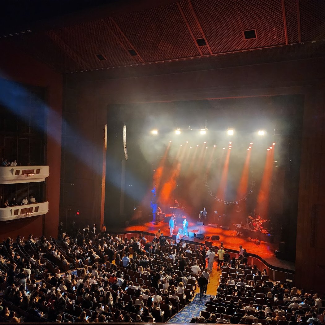 Vince Gill: 50 Years From Home 1