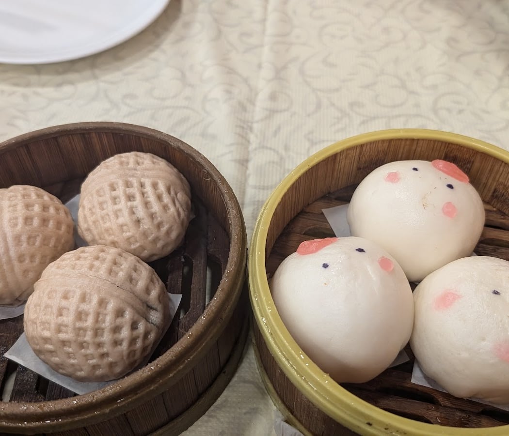 Hong Kong Lounge 1