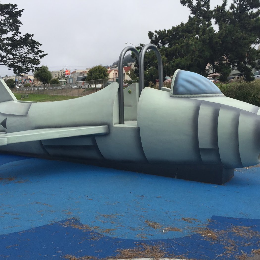 Larsen Playground 2