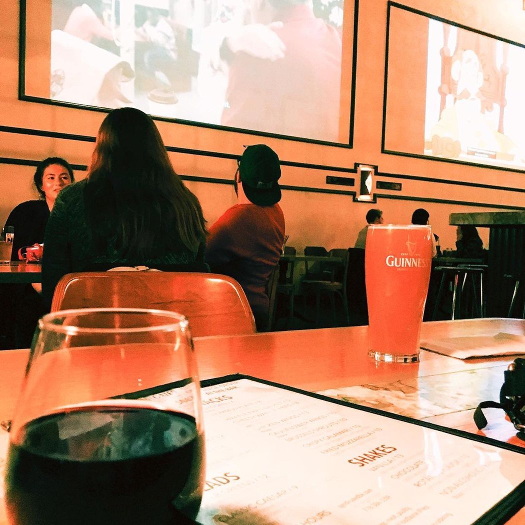 Syndicated Bar Theater Kitchen 3