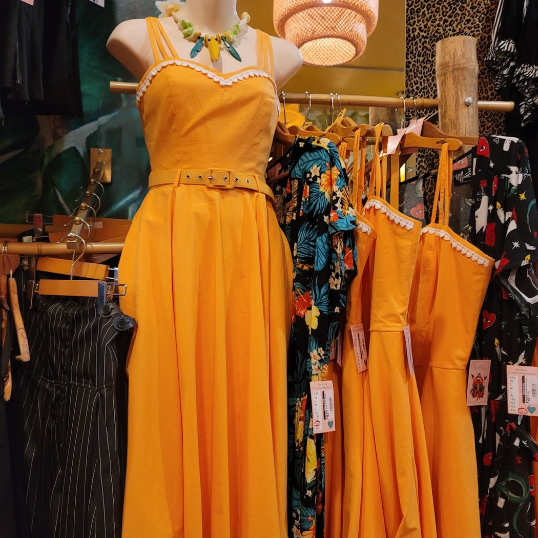 Kitsch'n Swell 1