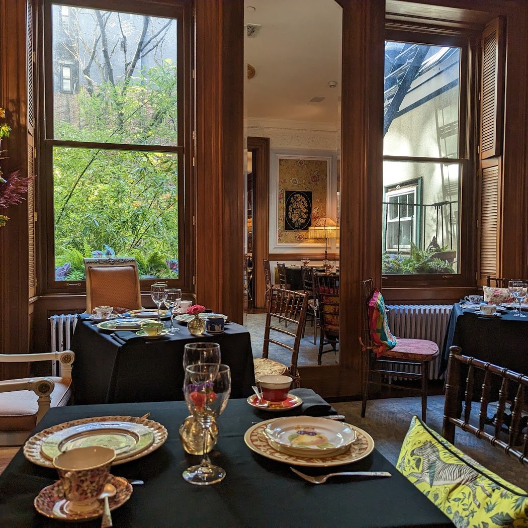 Lady Mendl’s Tea Salon 2
