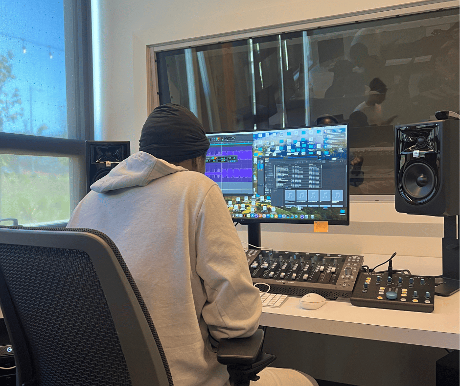 Recording Studio Sessions 1
