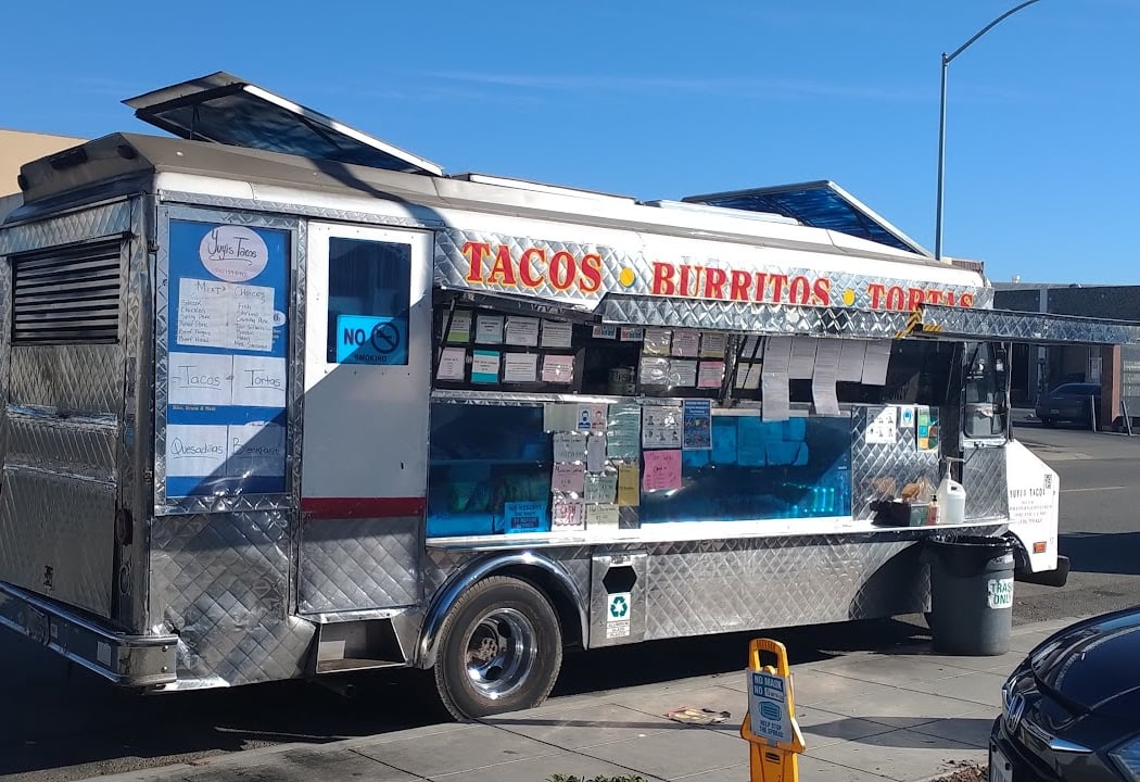 Yuyis Tacos 3