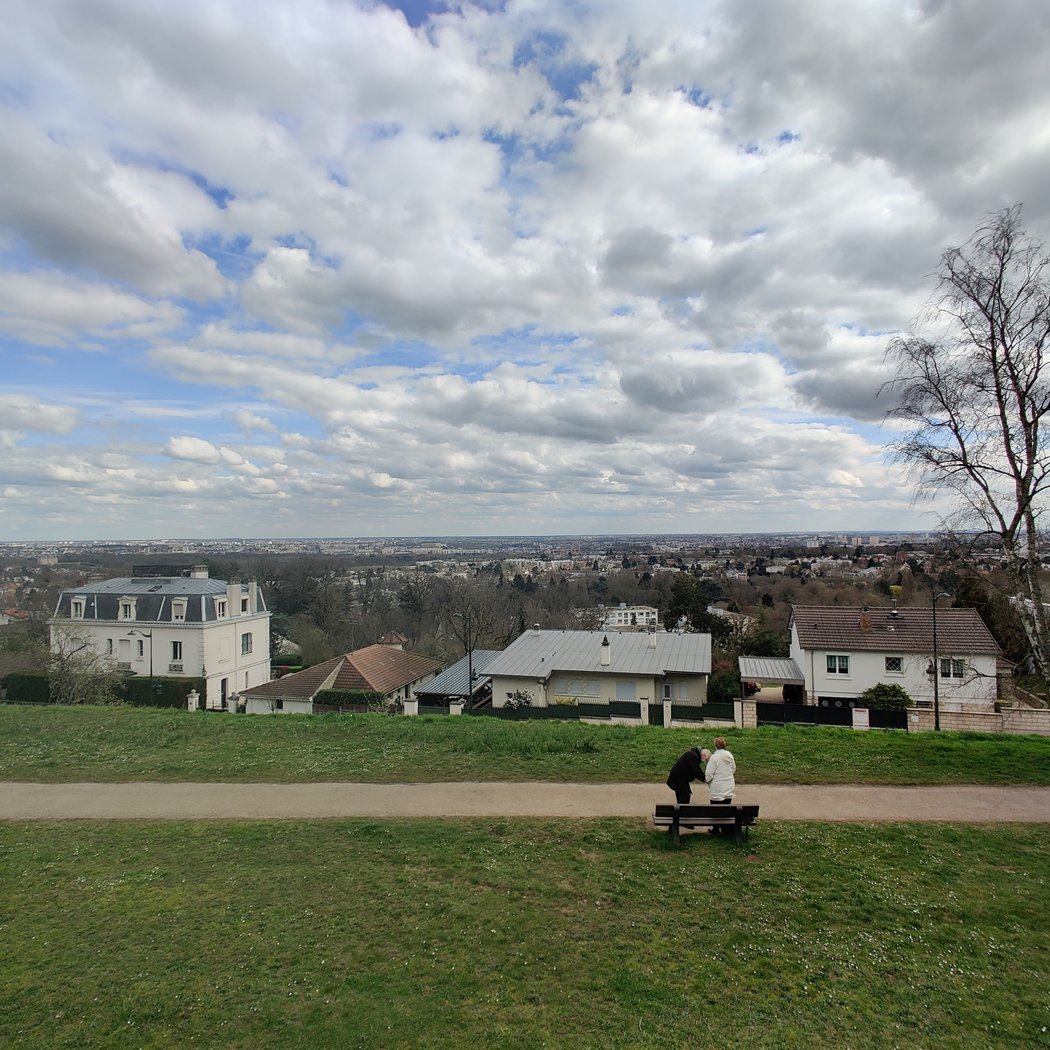 Esplanade du Plessis-Robinson 2