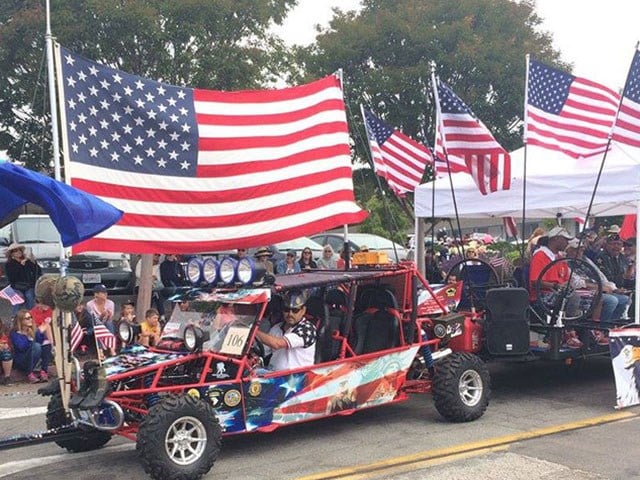 World's Shortest Parade 1