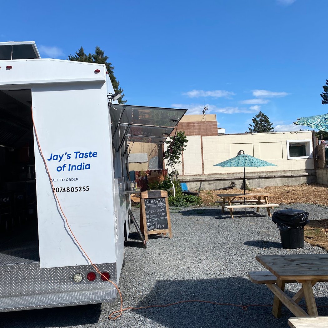 Jay's Taste of India food truck 3