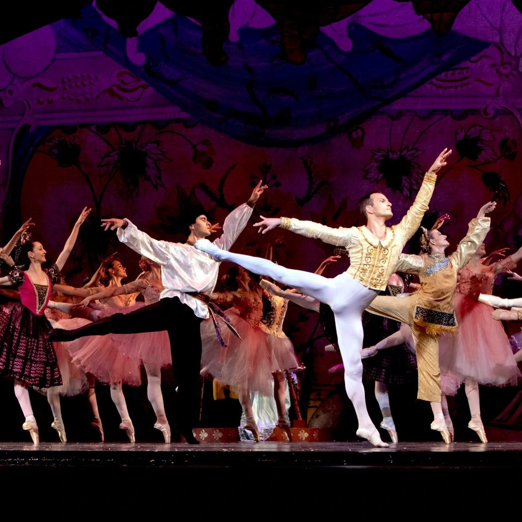 THE NUTCRACKER 1