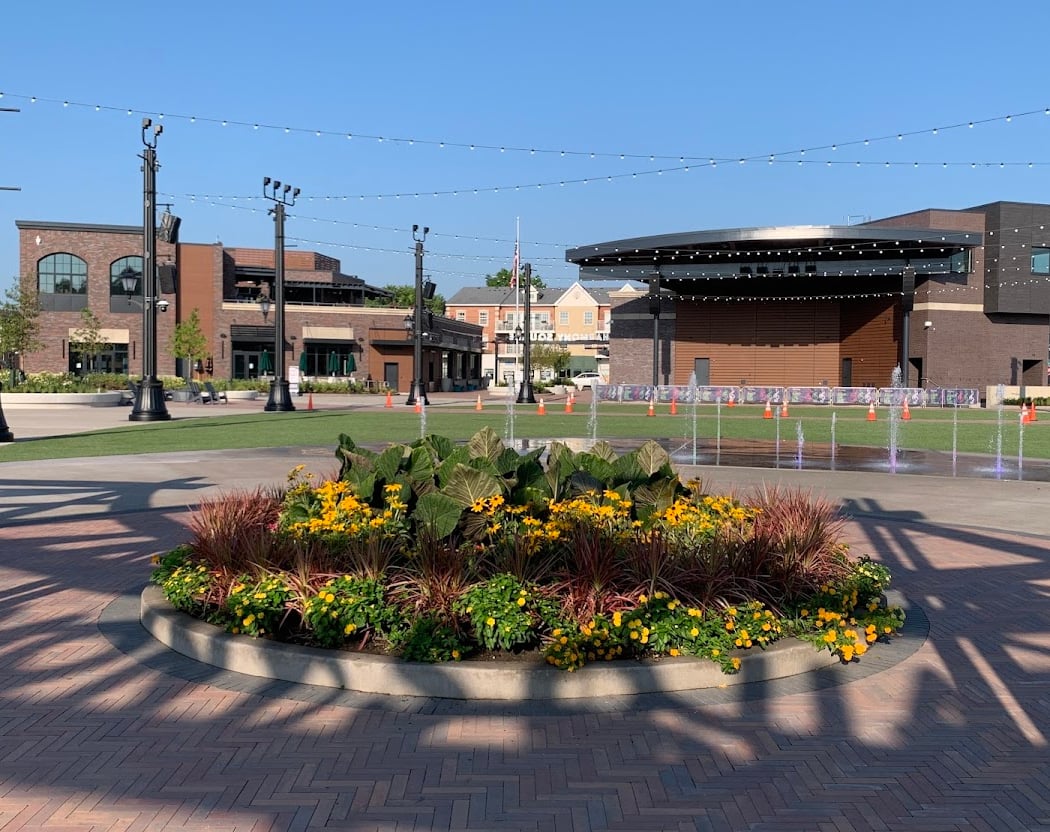 Harmony Square 1