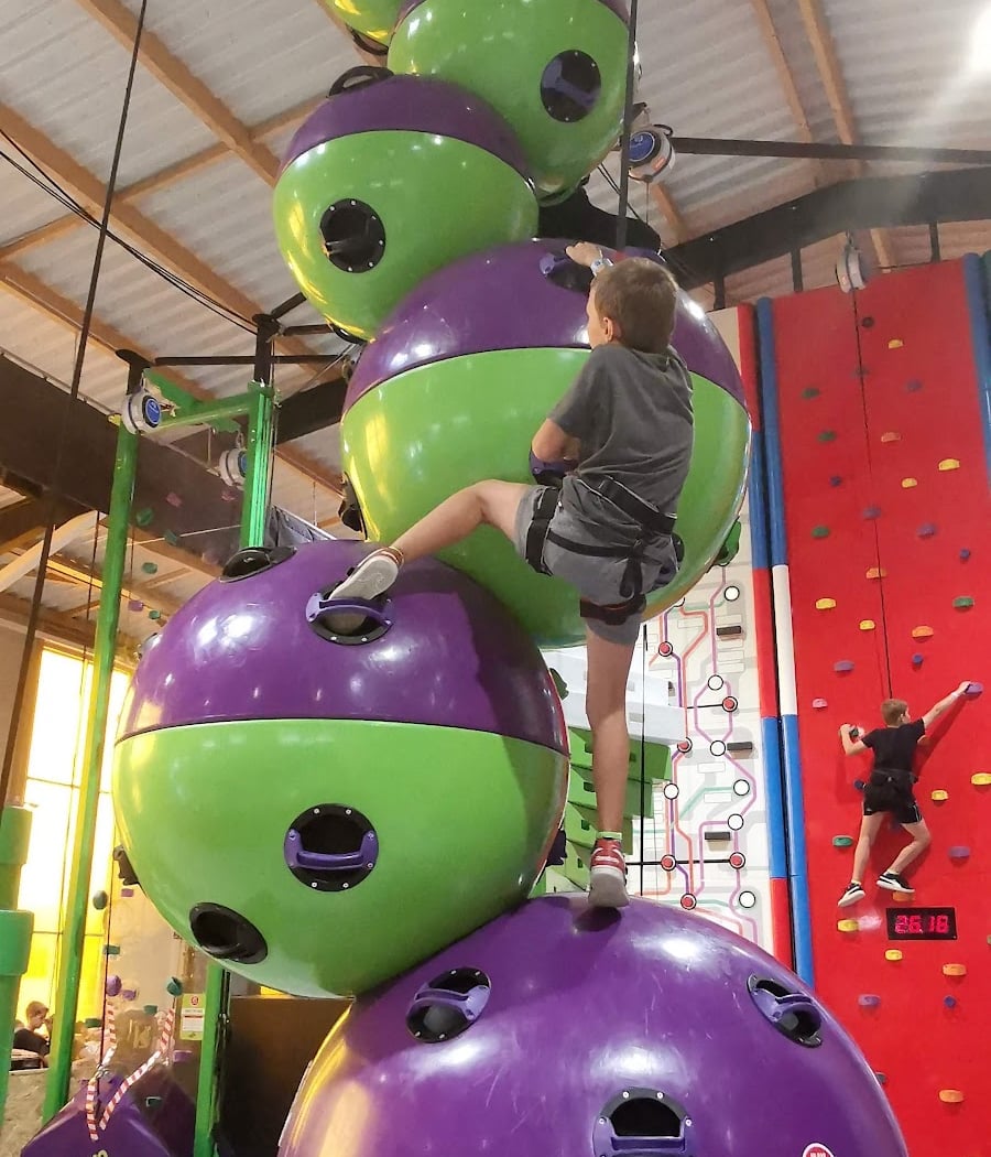 Kampus 137 - Parc de loisirs indoor - Rennes Sud 1