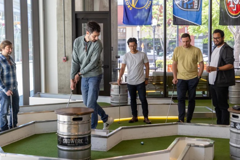 Tipsy Putt 4