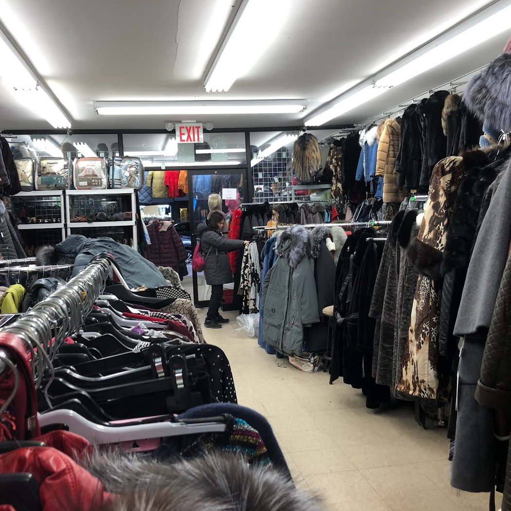 La Moda Boutique 3