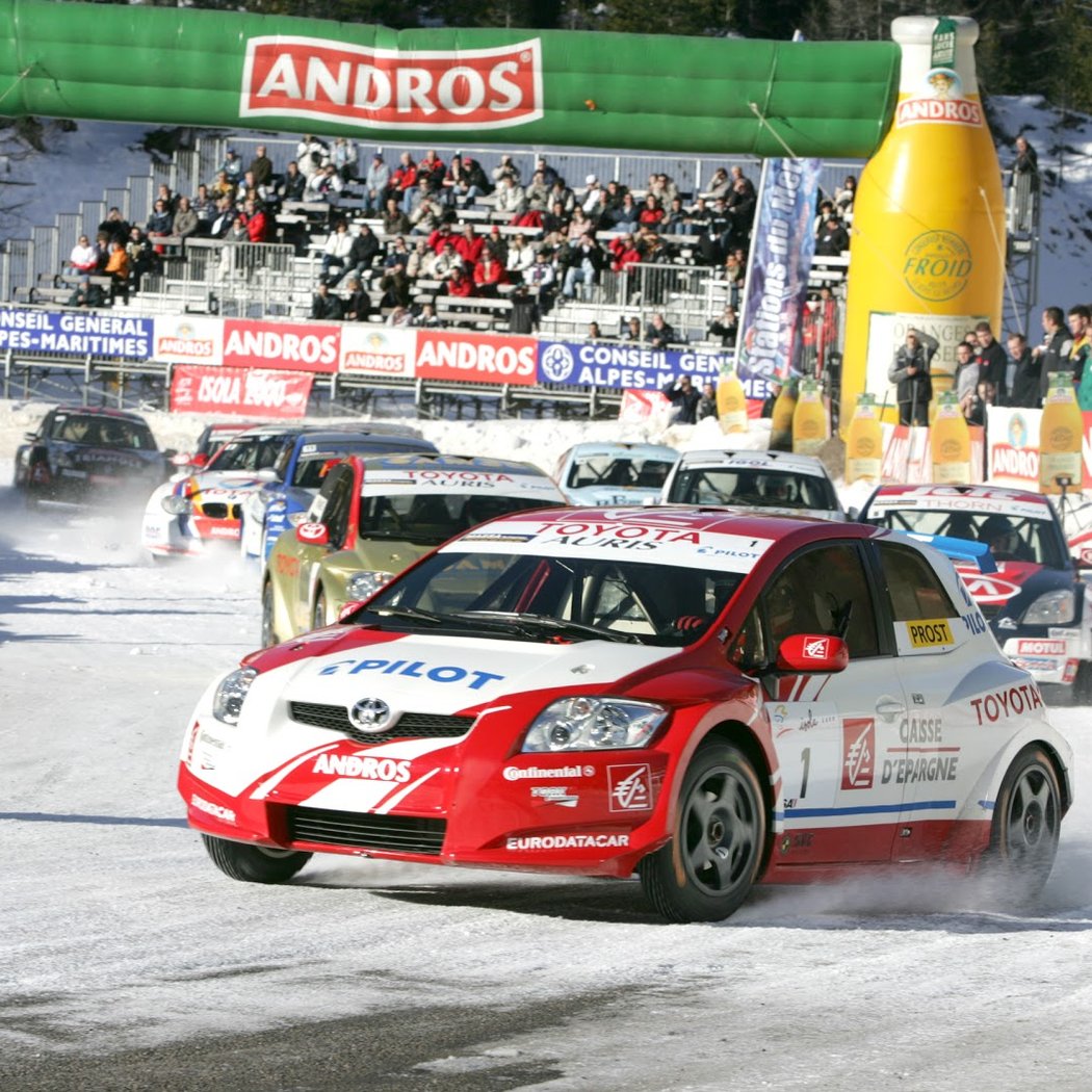 Circuit de conduite sur Glace Isola 2000 1