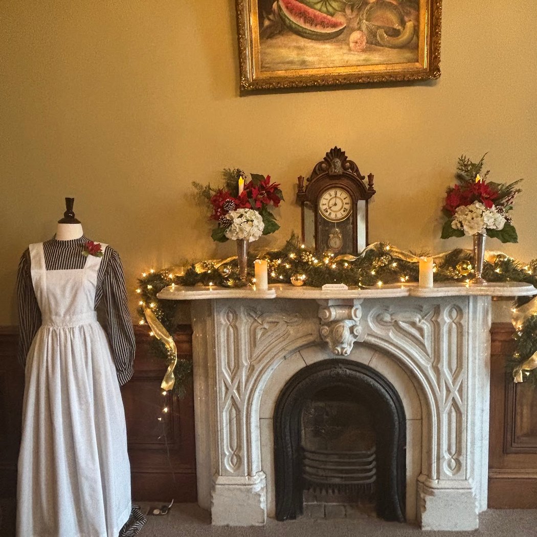 Pop-Up Gift Shop 1