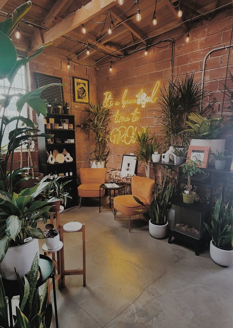 Blk Girls Green House 1