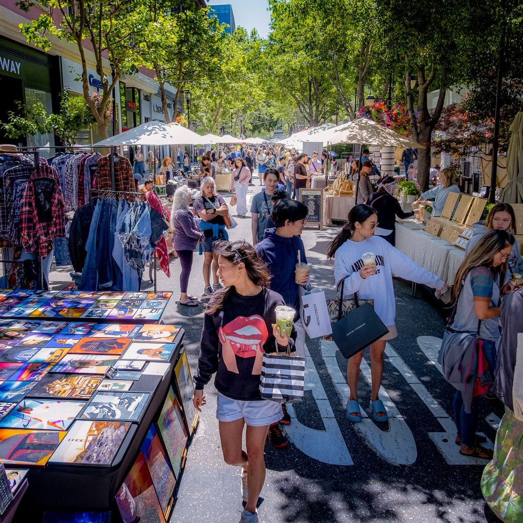 Makers Market's Local Artist Street Fair 1