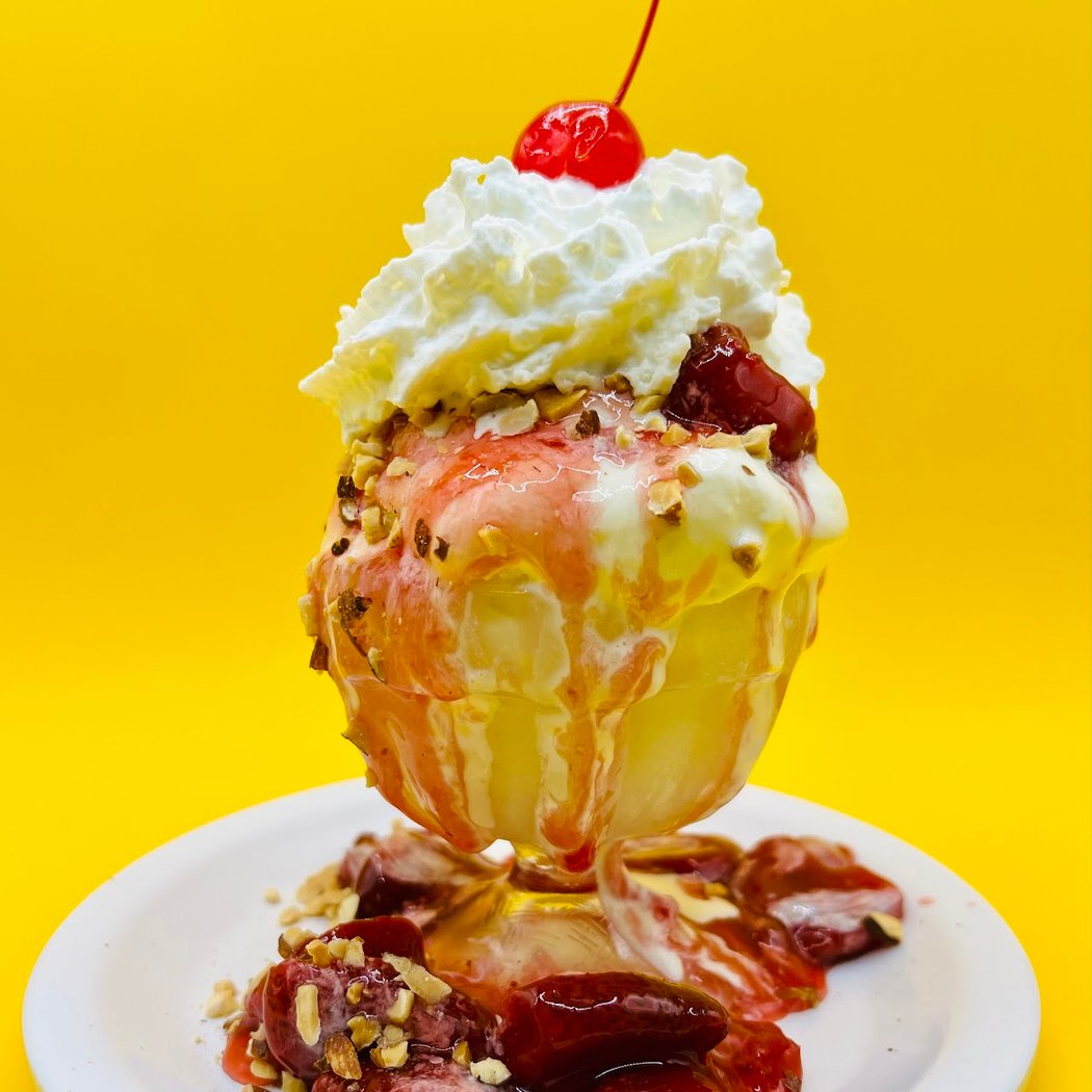 Fentons Creamery & Restaurant 1