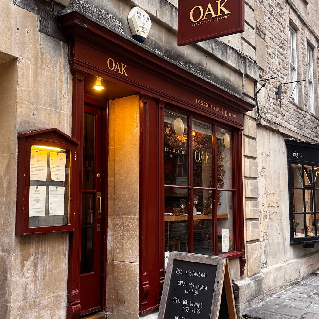 OAK Restaurant 2