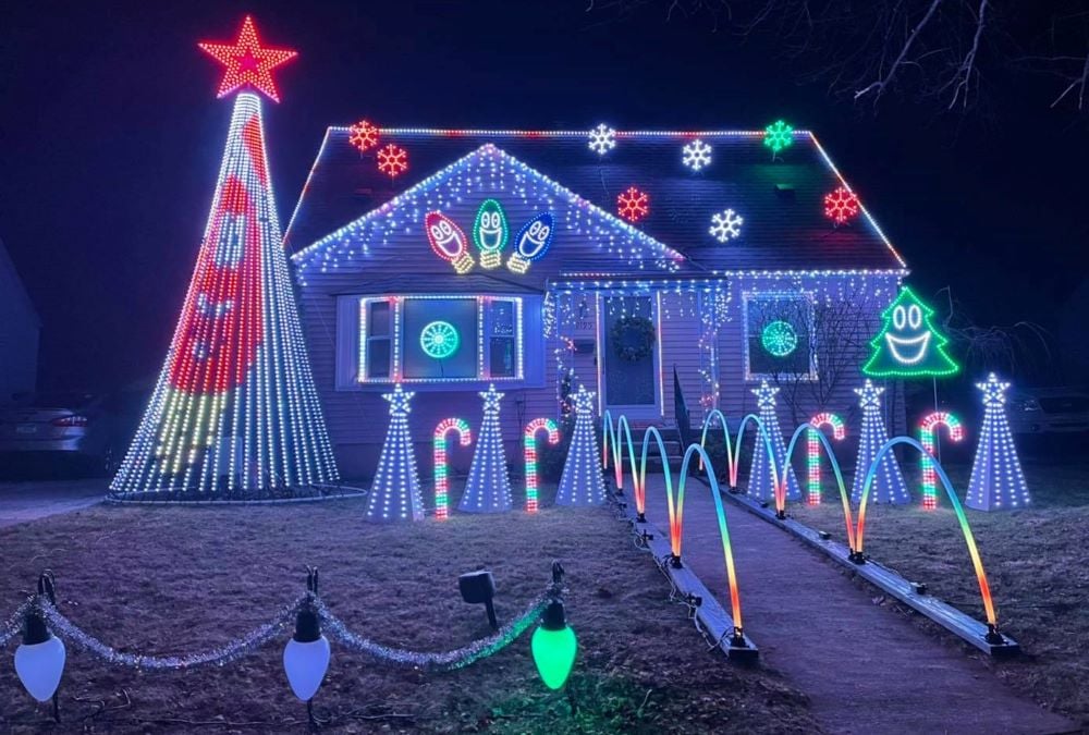 Bostick Family Light Show 1