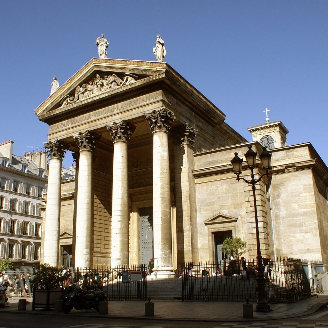 Stroll Through Rue des Martyrs 2
