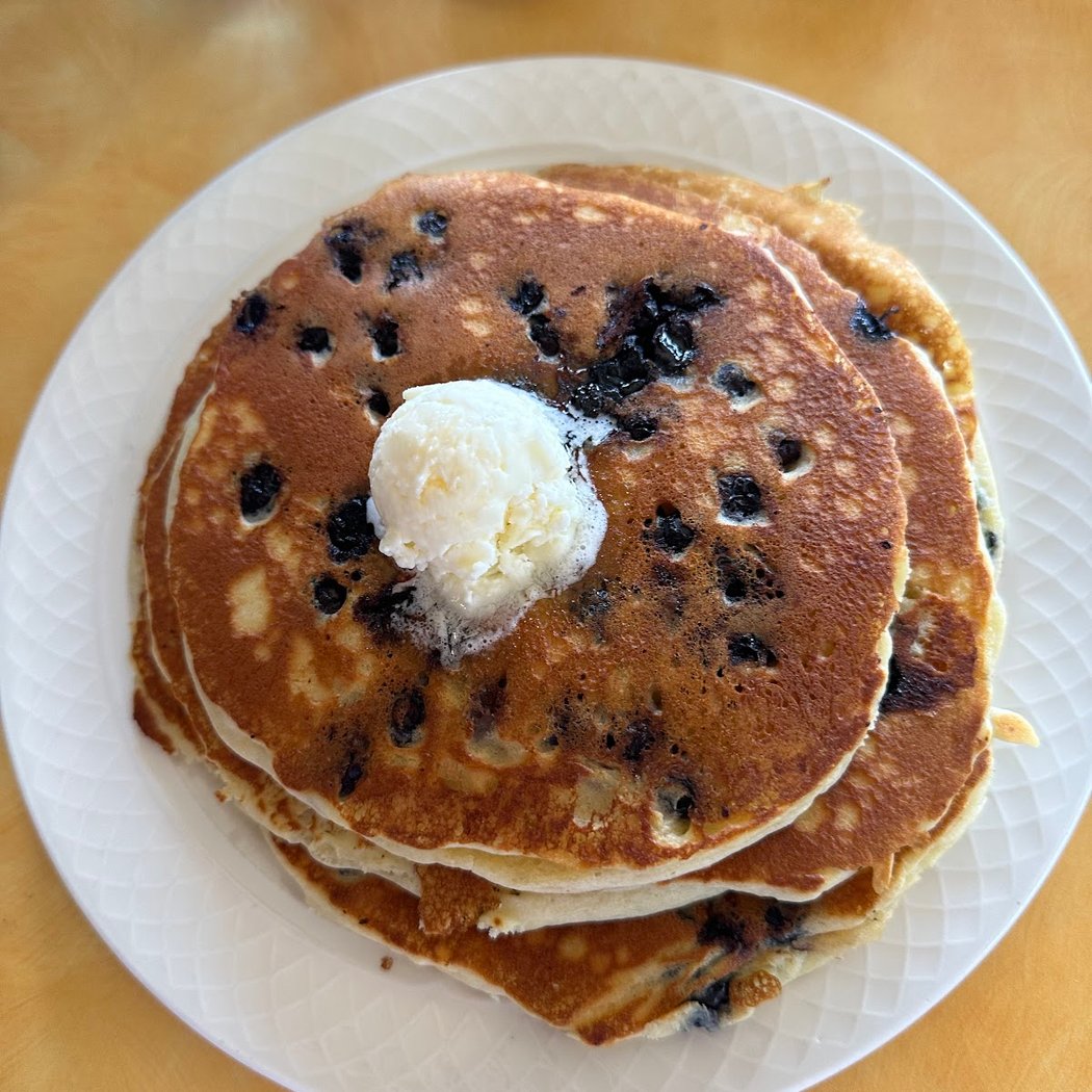 Sconehenge Bakery & Cafe 3