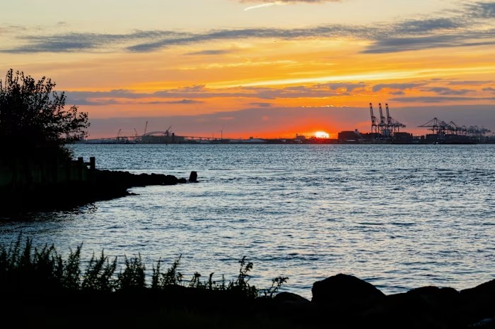 Louis Valentino, Jr. Park and Pier 3