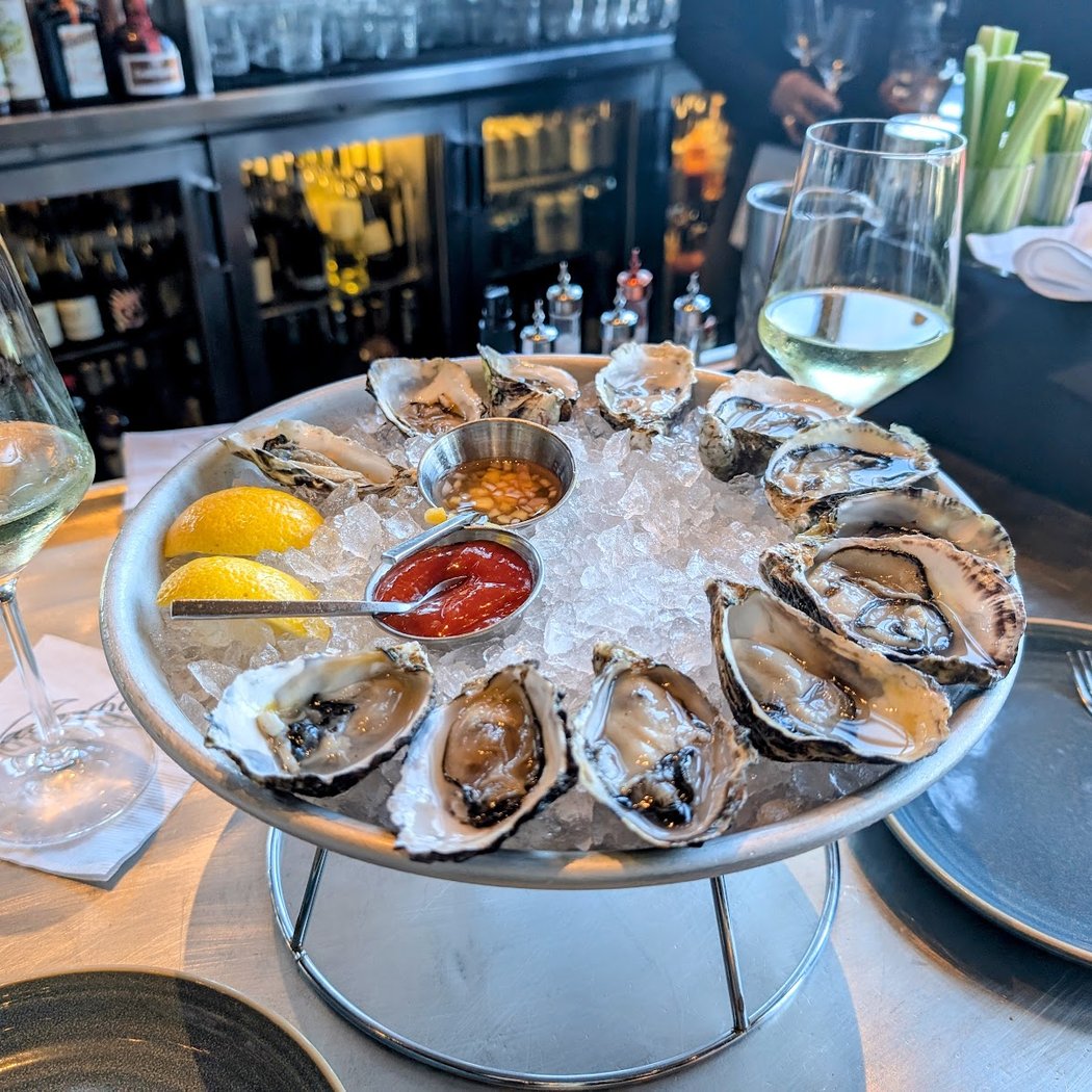 Waterbar Restaurant 1