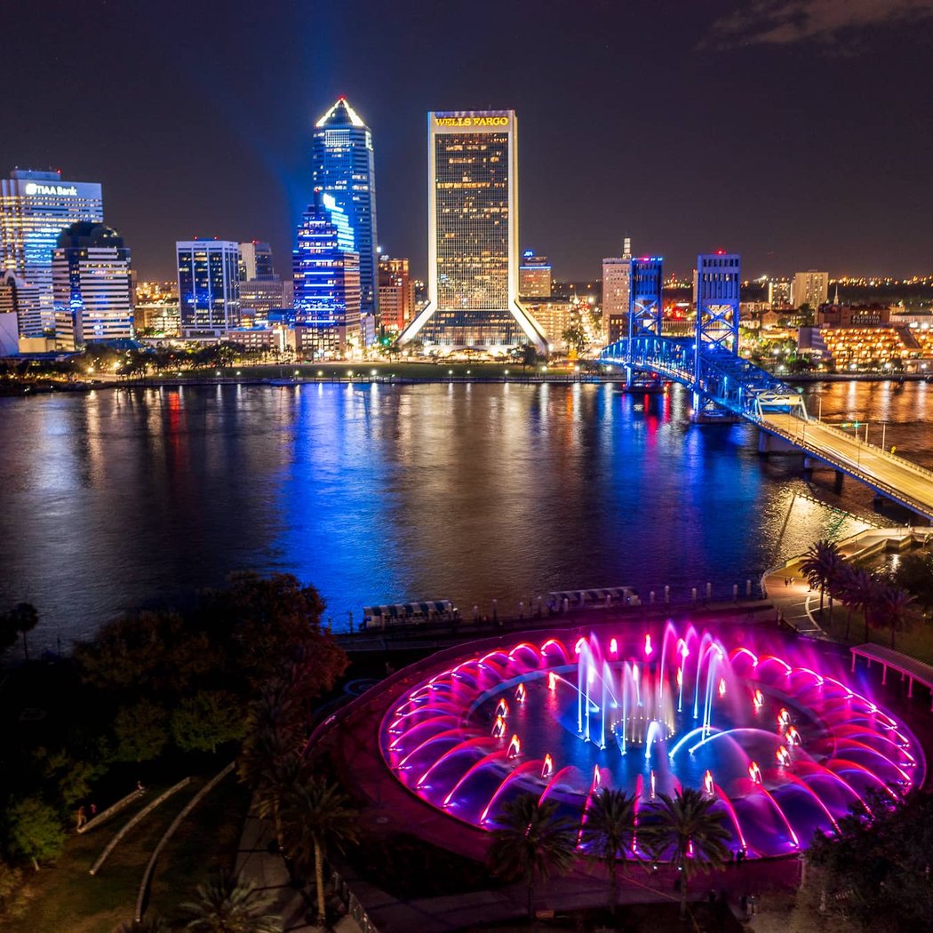 First Fridays at Friendship Fountain 3