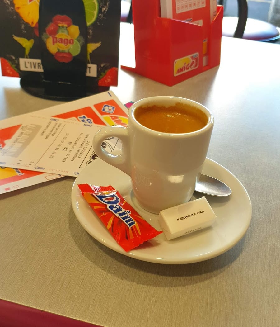 Bar-tabac Le Longchamp 1