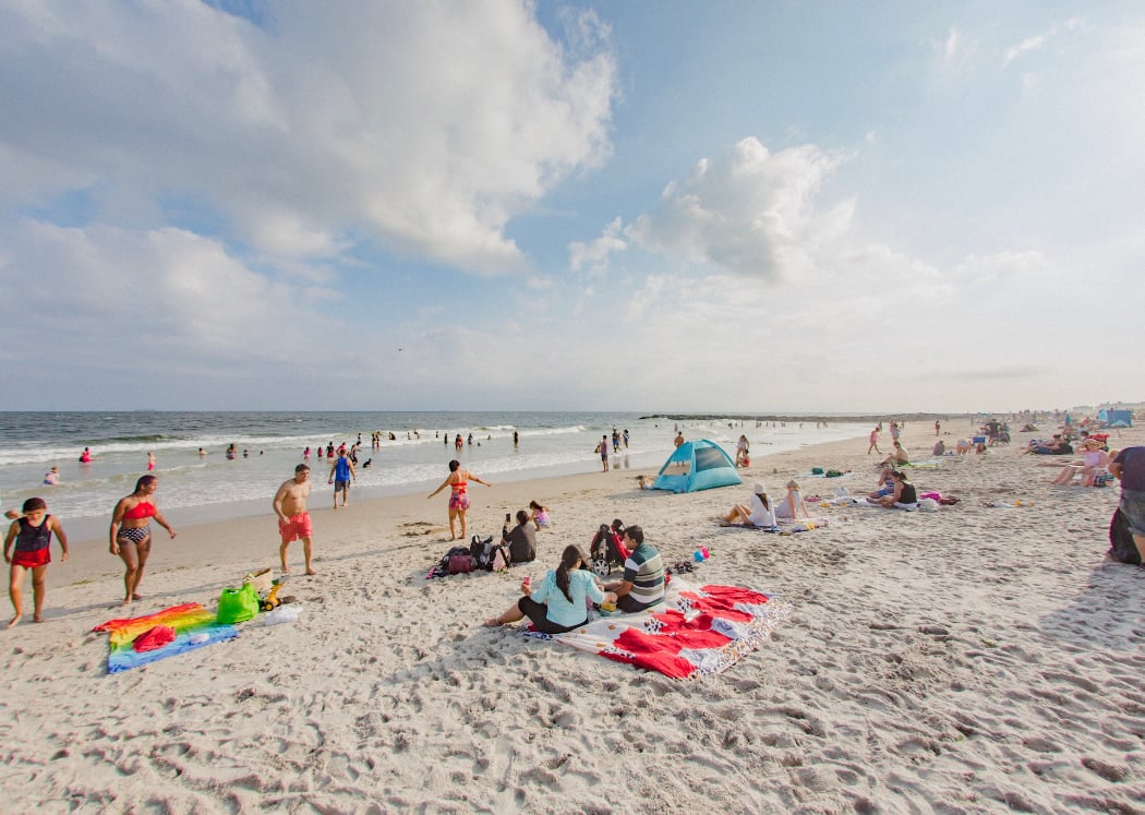 Beach 97th Concessions 4