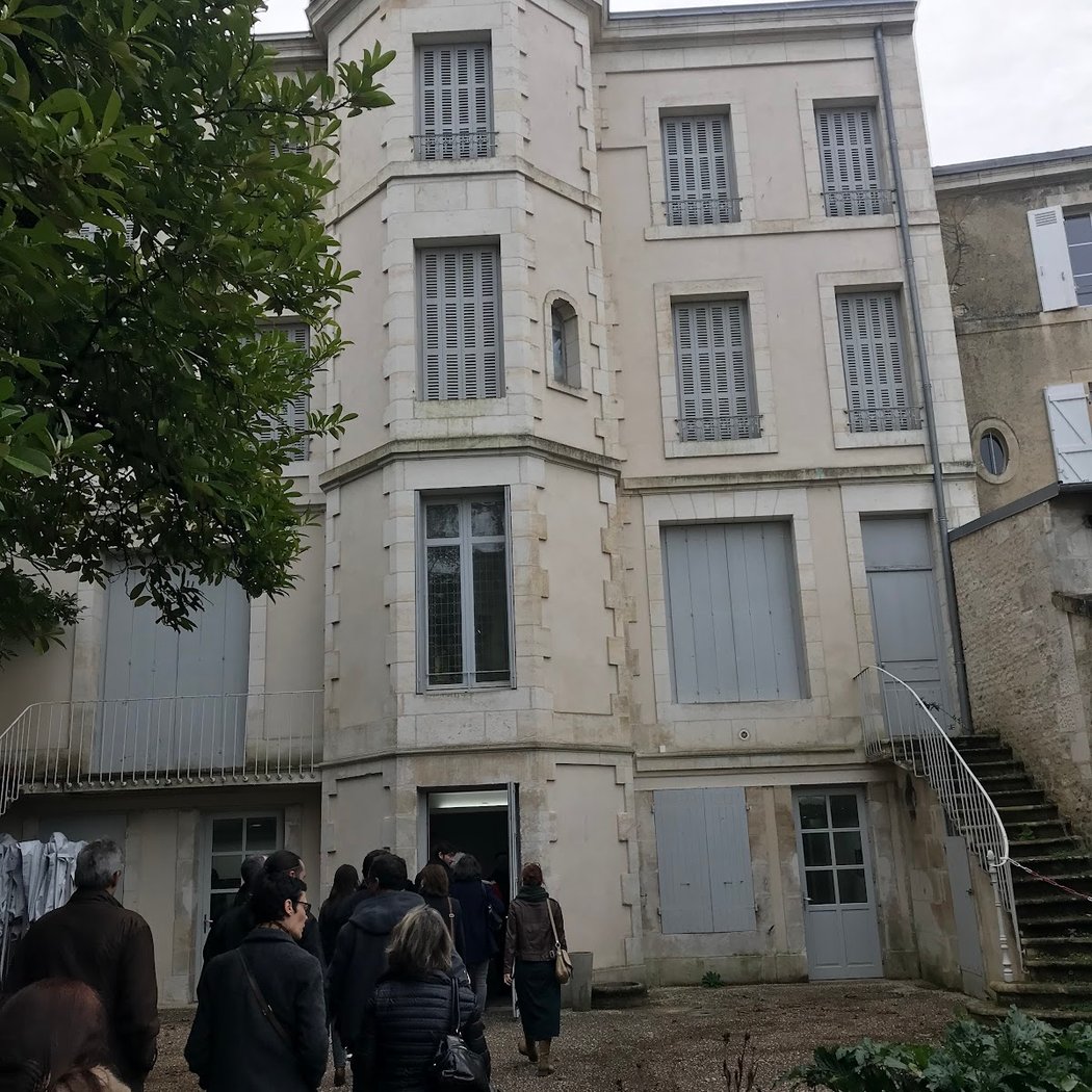 Centre d'Art Contemporain Photographique - Villa Pérochon (CACP) 3