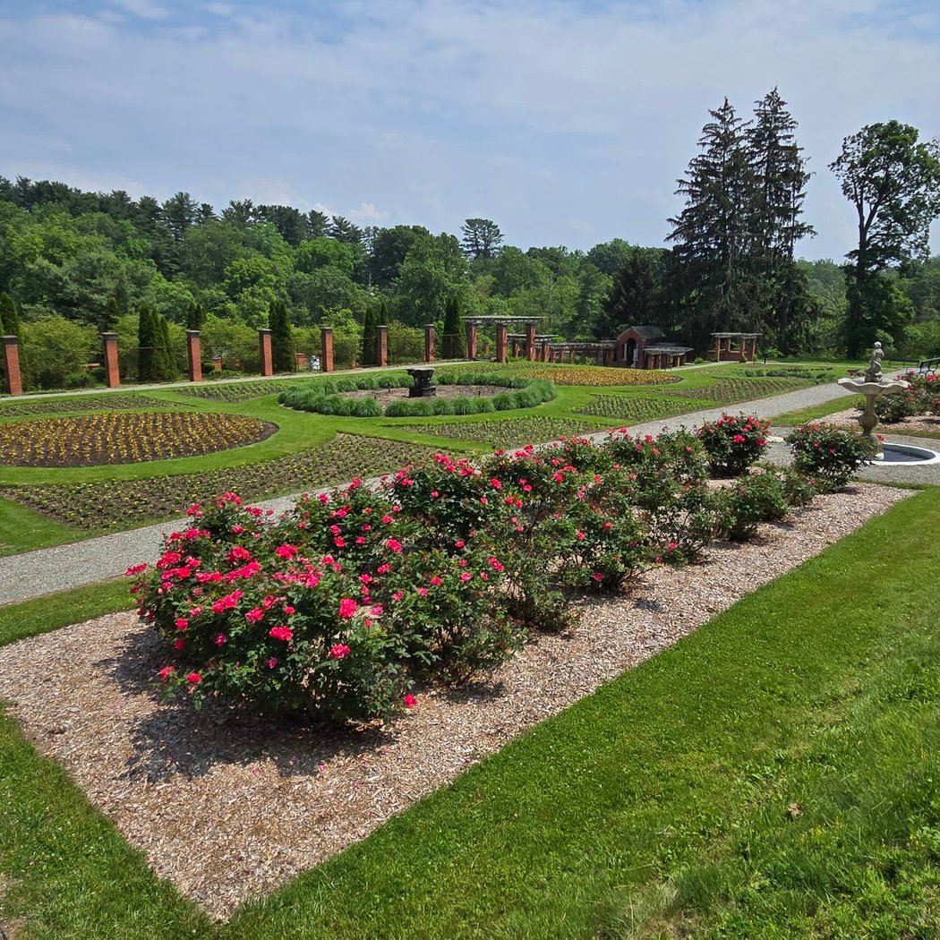 Vanderbilt Mansion Gardens 3