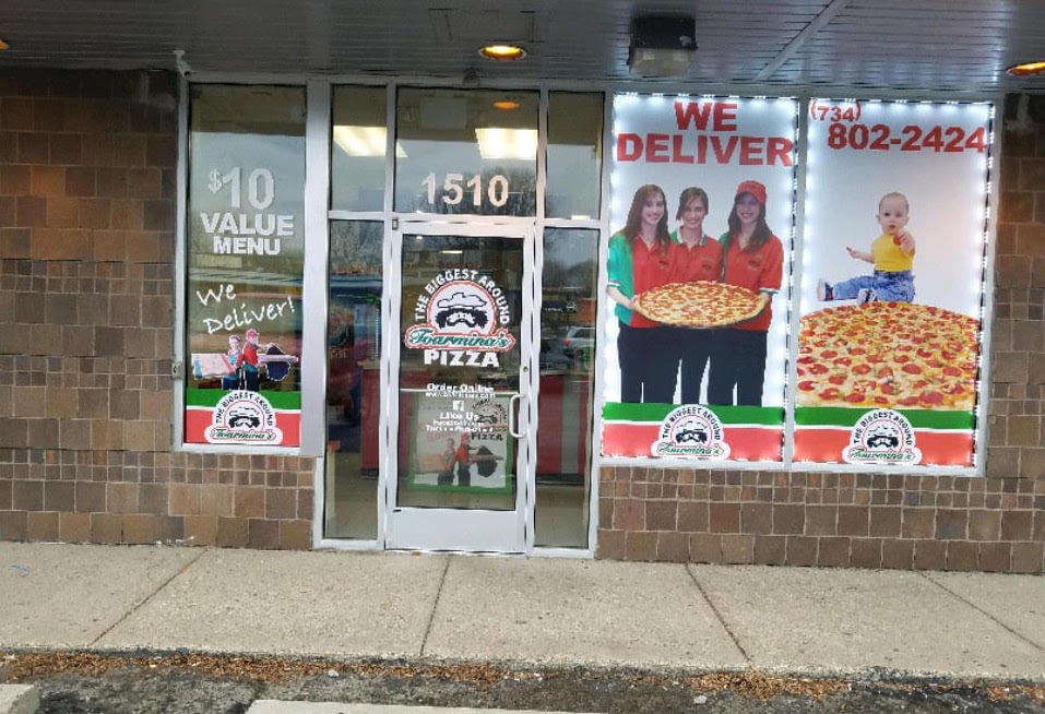 Toarmina's Pizza 2