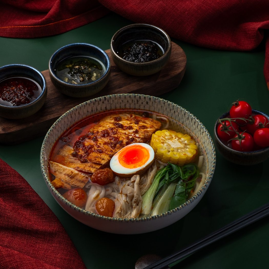 Oohmami - Rooftop Bar & Kitchen