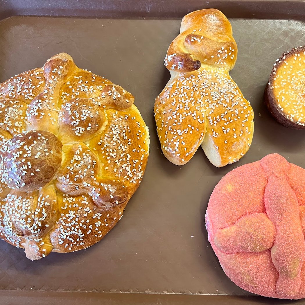La Mexicana Bakery 1