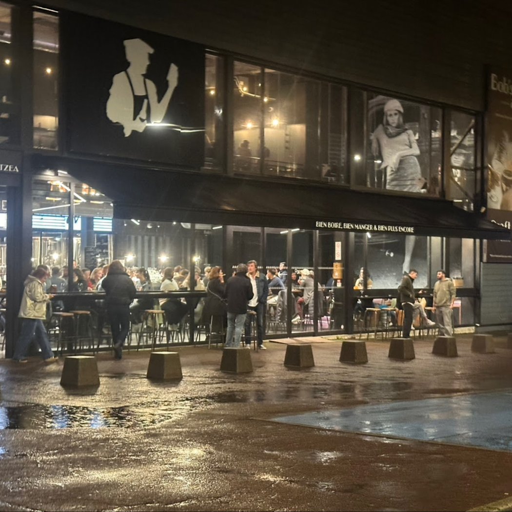 Bob's Beer Brewpub 5