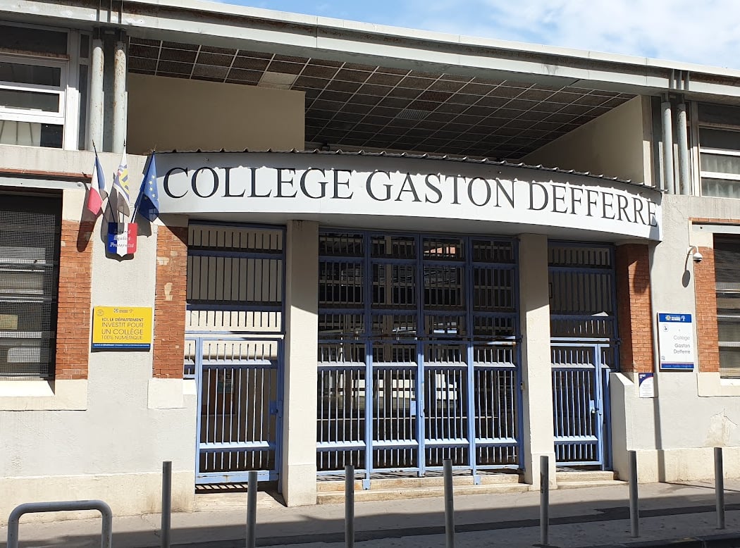 Middle School Gaston Defferre 2