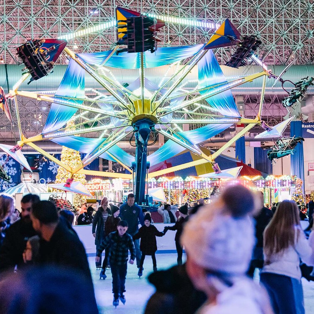 Wintrust Winter WonderFest 1