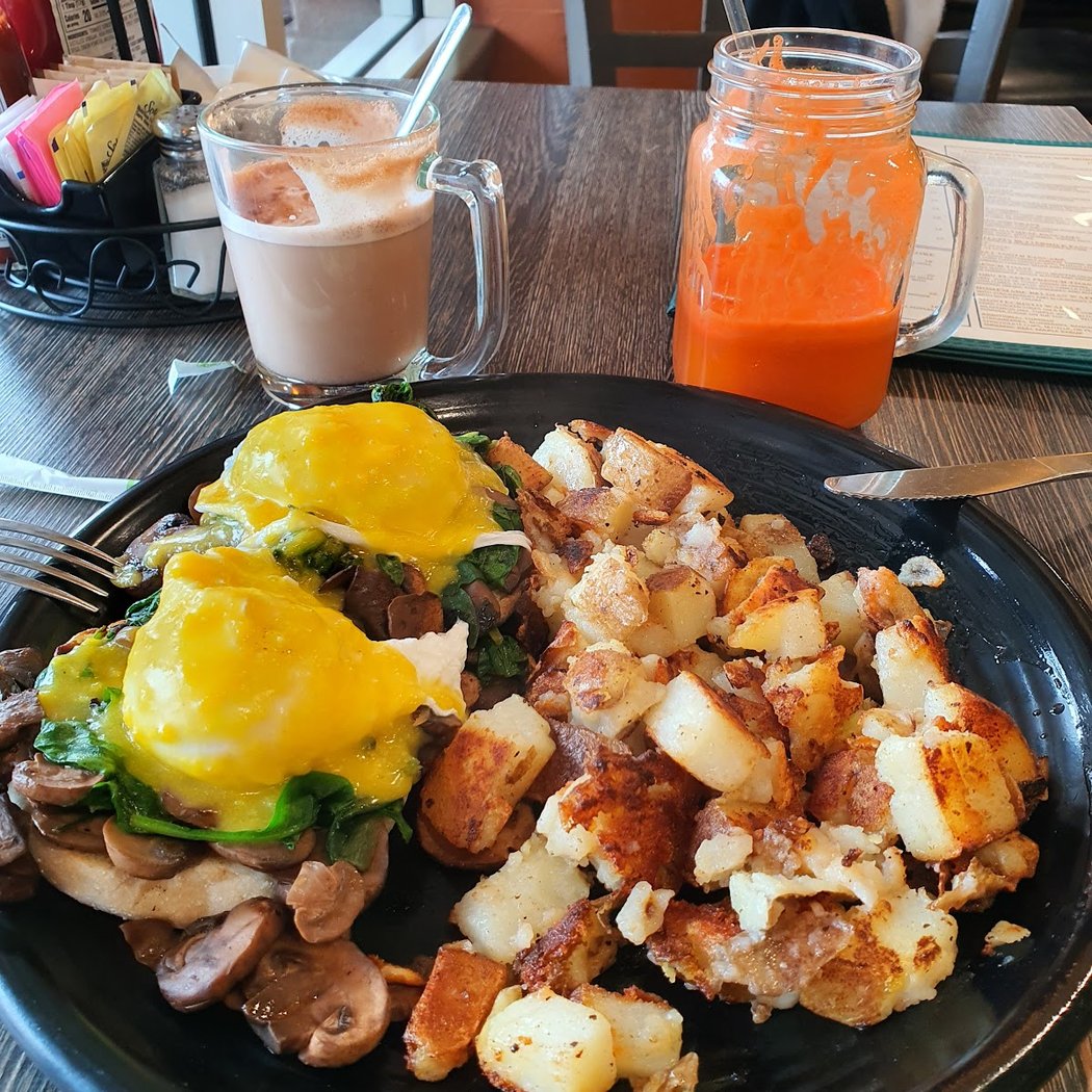 Town's End Brunch 1