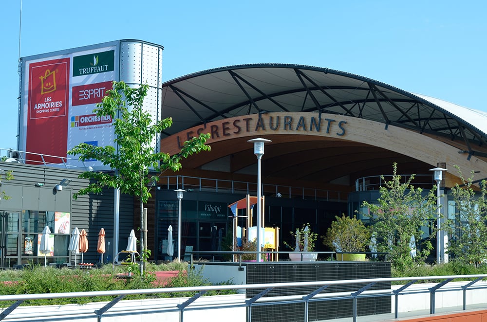 Les Armoiries Shopping Centre 1