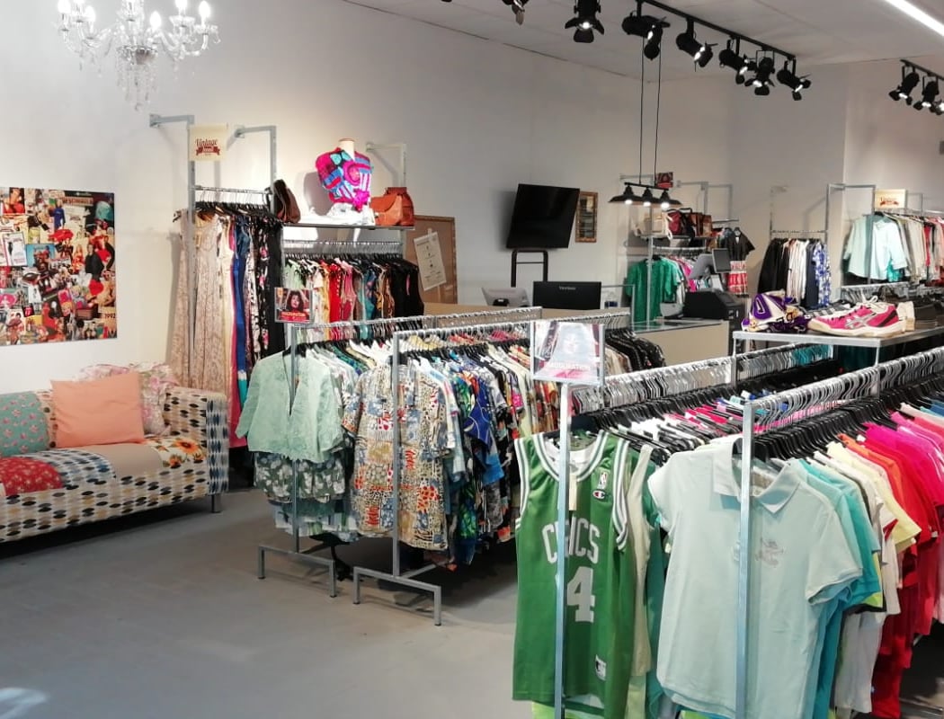HUMANA Vintage 3
